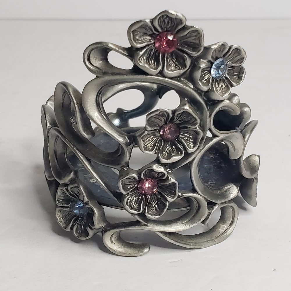 PartyLite Jewels Votive Candle Holder.  233